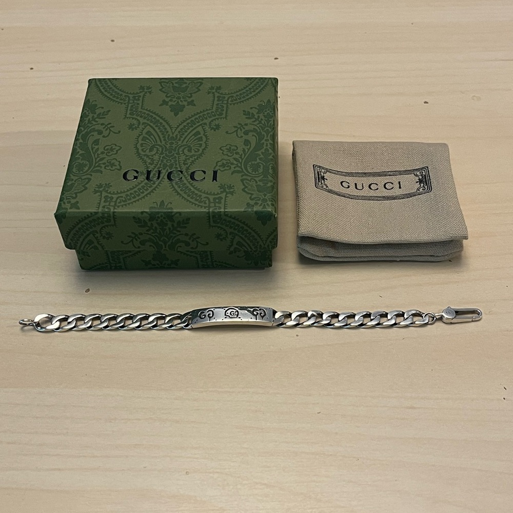 Gucci Silver Chain-Link Jewelry Bracelet